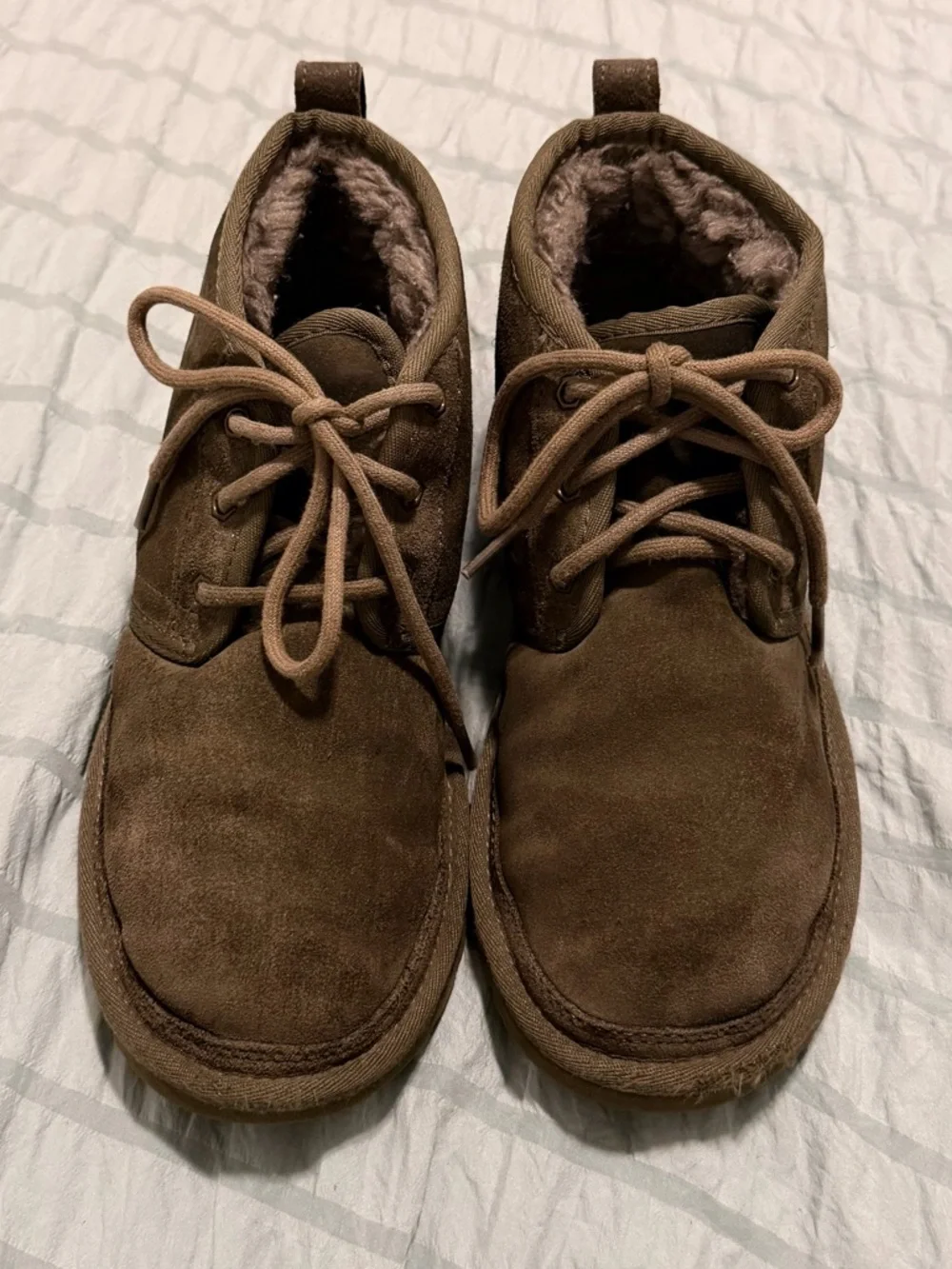 UGG Neumel Chukka Boot - Burnt Olive Suede, Womens Size 8 (1094269)